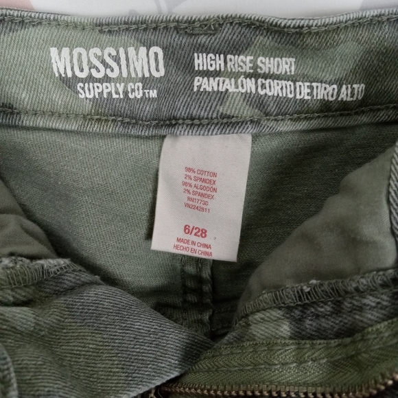 Mossimo Supply Co high rise ripped Shorts camouflage  size 6/28 - Picture 4 of 5